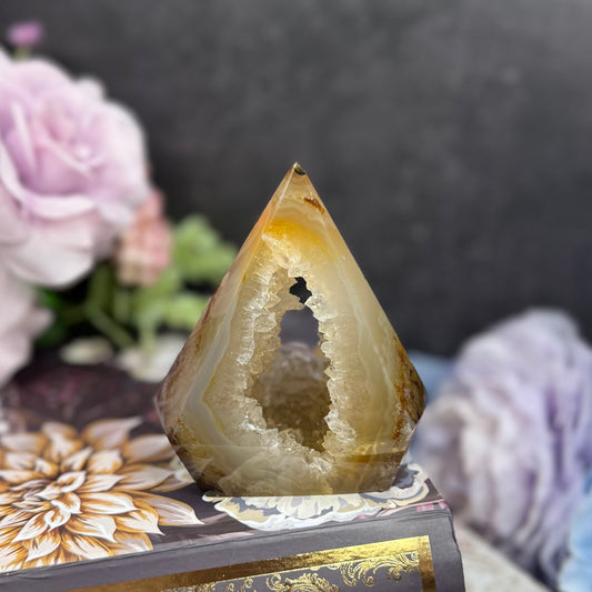 Agate Diamond with Portal